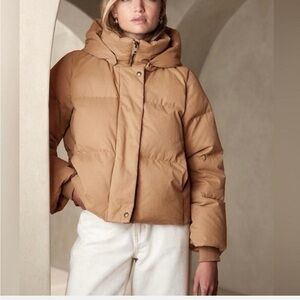 Banana republic down puffer jacket